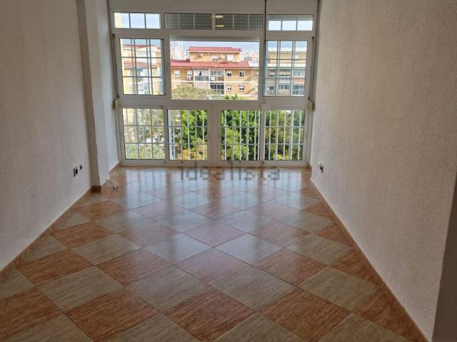 Piso, Girón Las Delicias Pacífico, Málaga