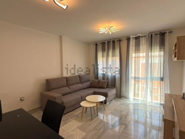 Piso, Girón Las Delicias Pacífico, Málaga