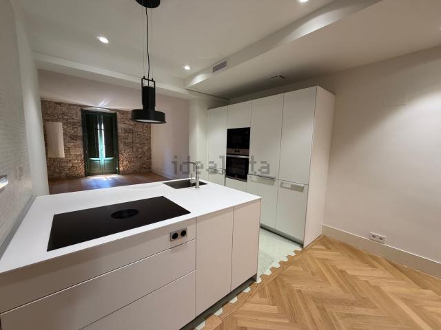 Piso, Girona