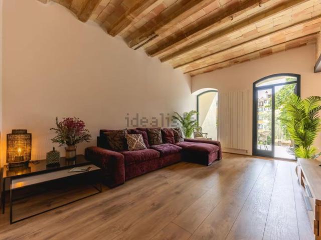 Piso, Girona