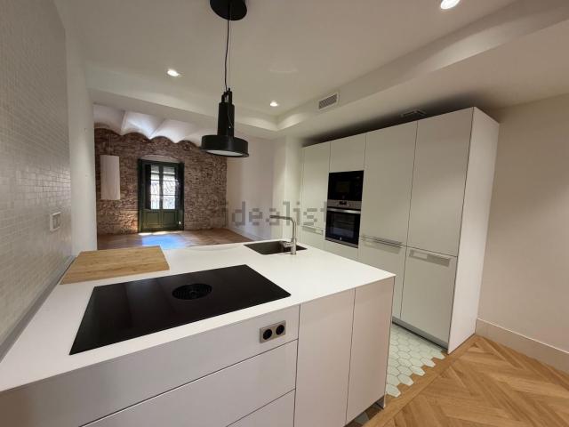 Piso, Girona