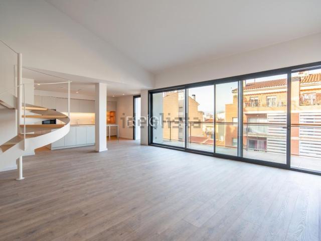Piso, Girona
