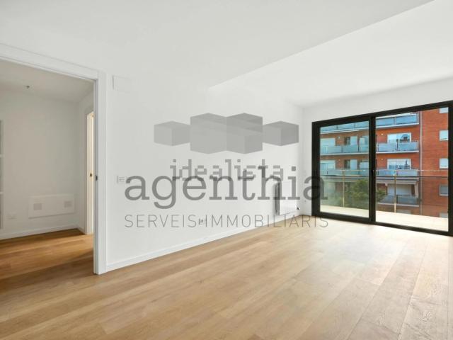 Piso, Girona