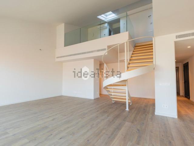 Piso, Girona