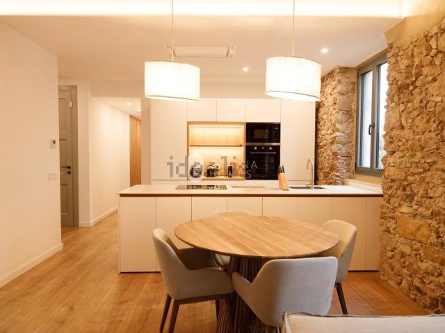 Piso, Girona