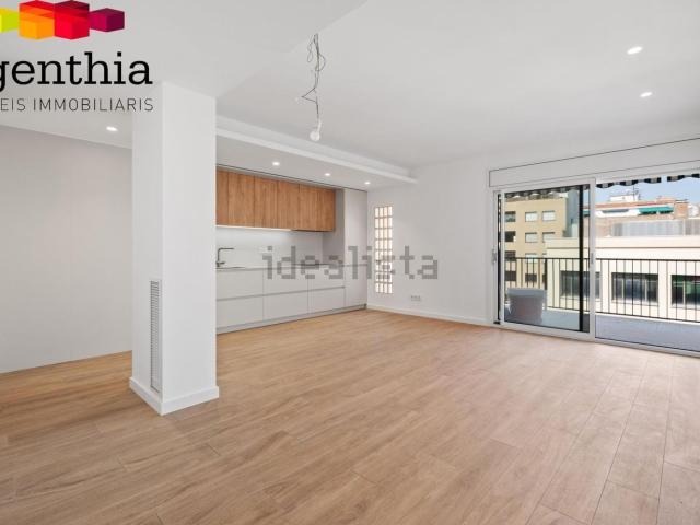 Piso, Girona