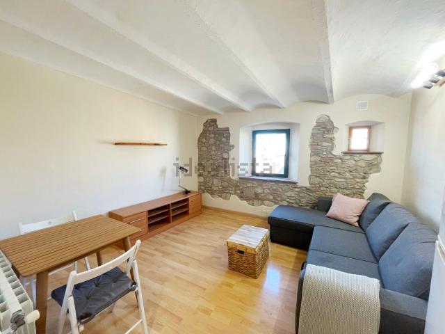 Piso, Girona