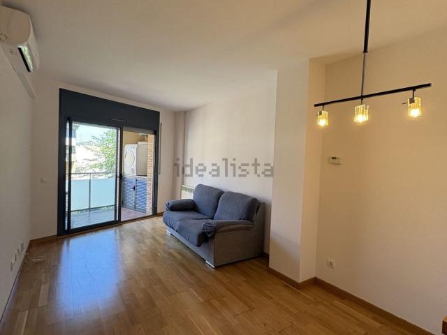 Piso, Girona