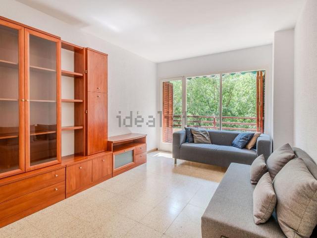Piso, Girona