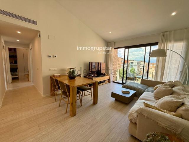Piso, Girona