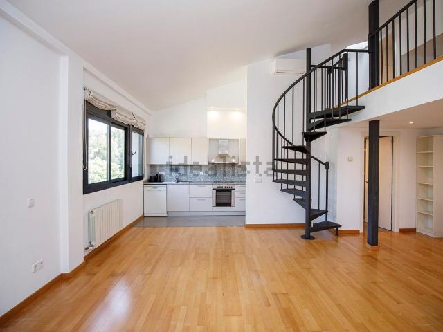 Piso, Girona