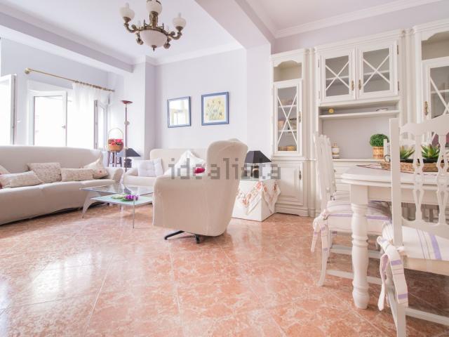 Piso, Gran Capitán, Granada