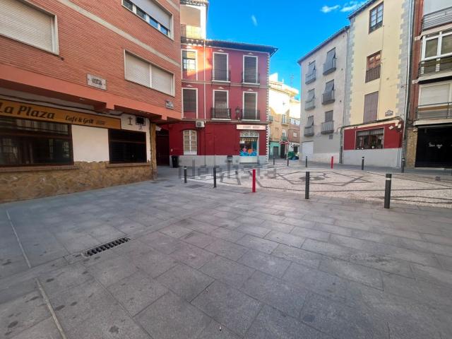 Piso, Gran Capitán, Granada