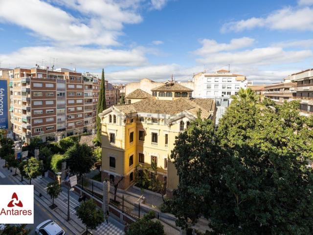 Piso, Granada