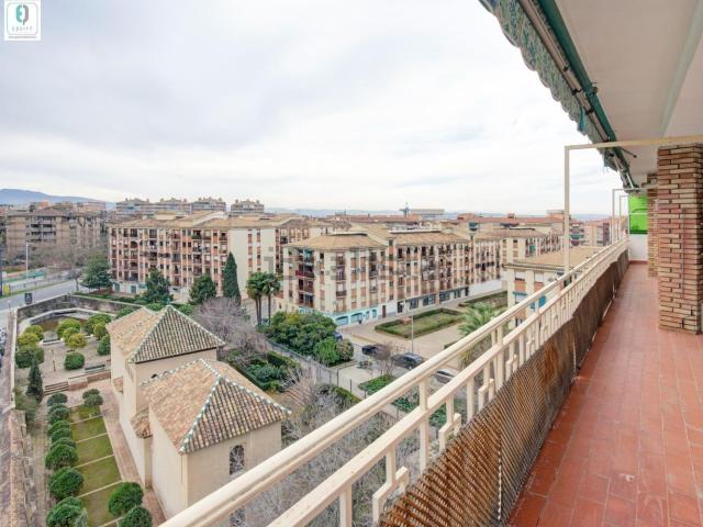 Piso, Granada