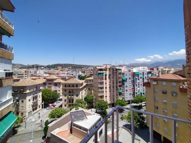 Piso, Granada