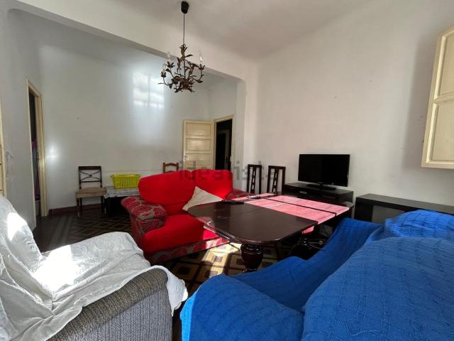 Piso, Granada