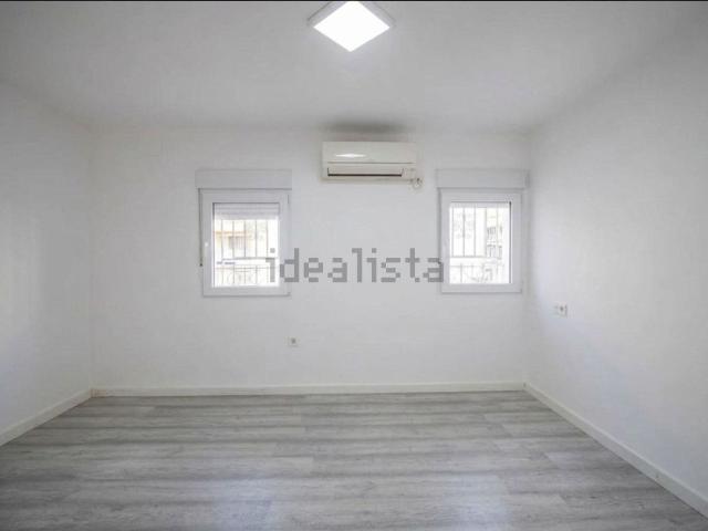 Piso, Granada