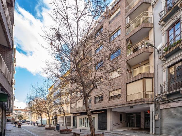 Piso, Granada