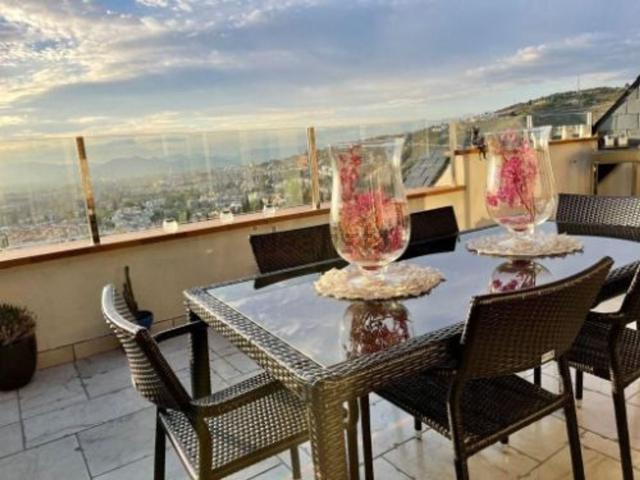 Piso, Granada