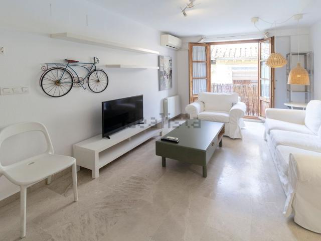 Piso, Granada