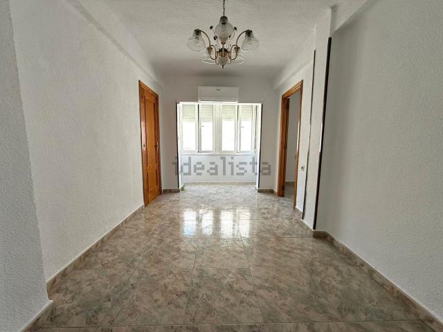 Piso, Granada