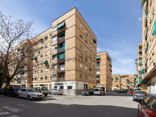 Piso, Granada