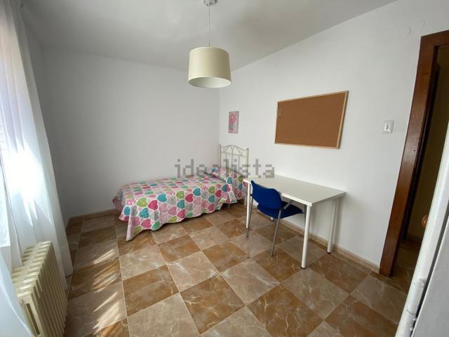 Piso, Granada
