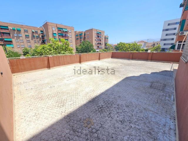 Piso, Granada