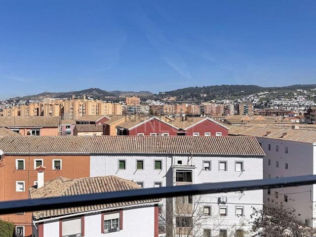 Piso, Granada