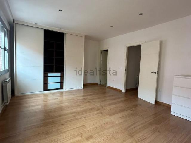 Piso, Granada