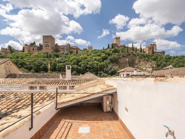 Piso, Granada