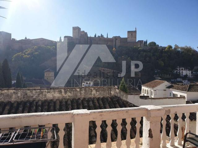 Piso, Granada