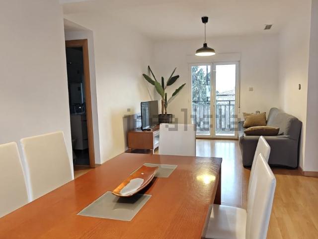 Piso, Granada