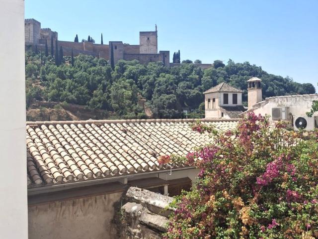 Piso, Granada