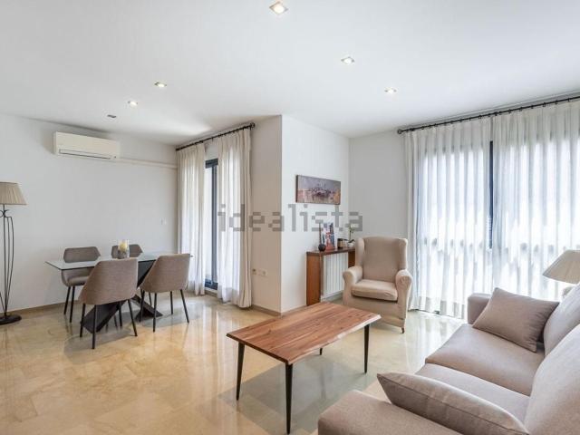 Piso, Granada
