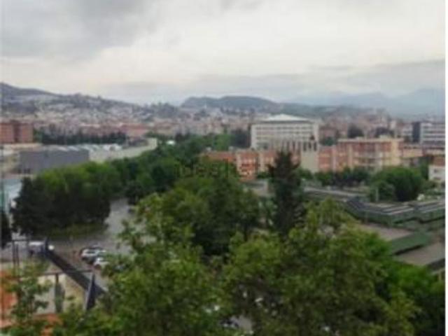 Piso, Granada