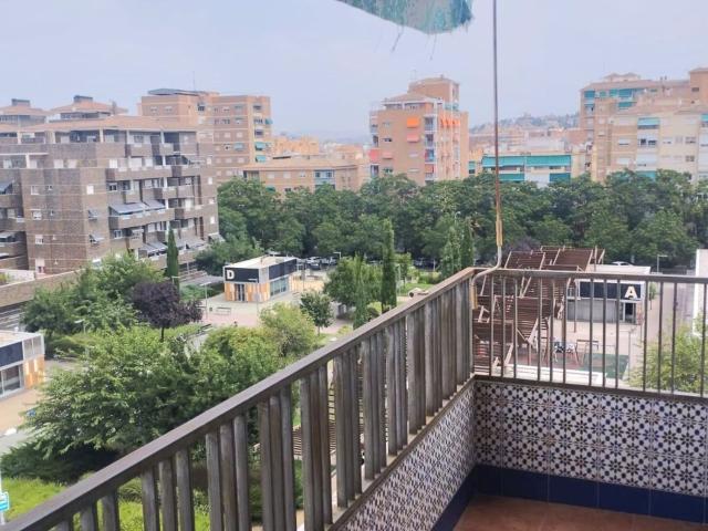 Piso, Granada