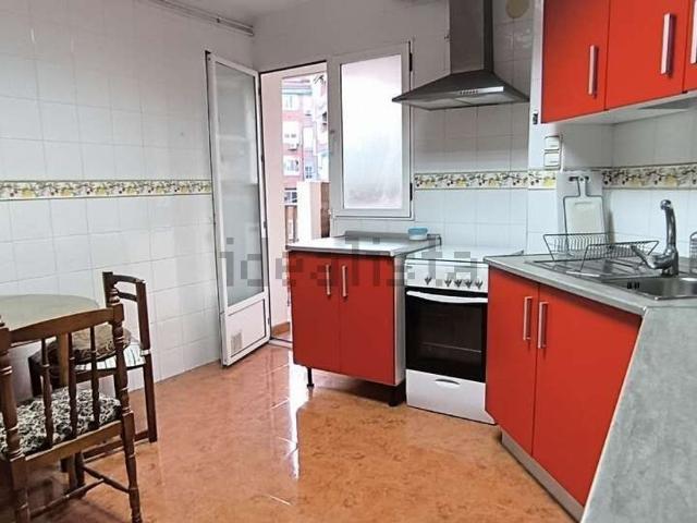 Piso, Granada