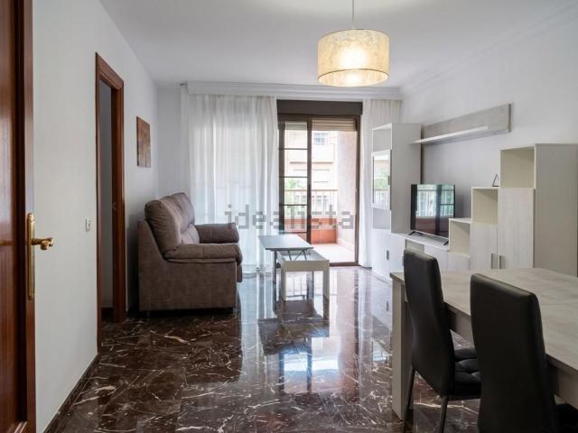 Piso, Granada