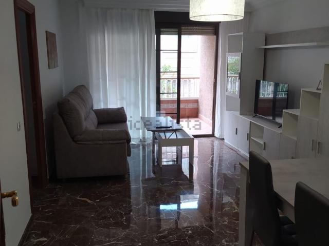 Piso, Granada