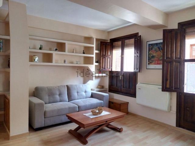 Piso, Granada