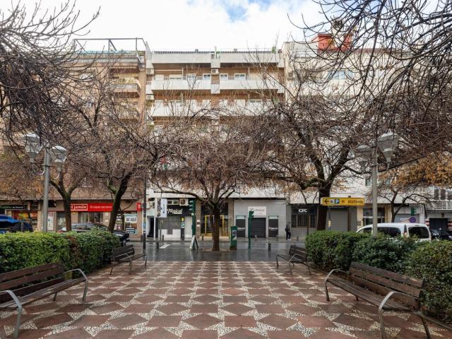 Piso, Granada