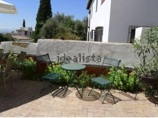 Piso, Granada