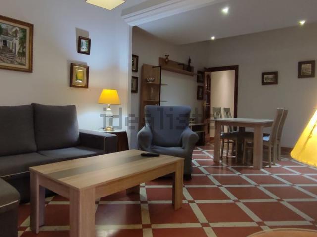 Piso, Granada
