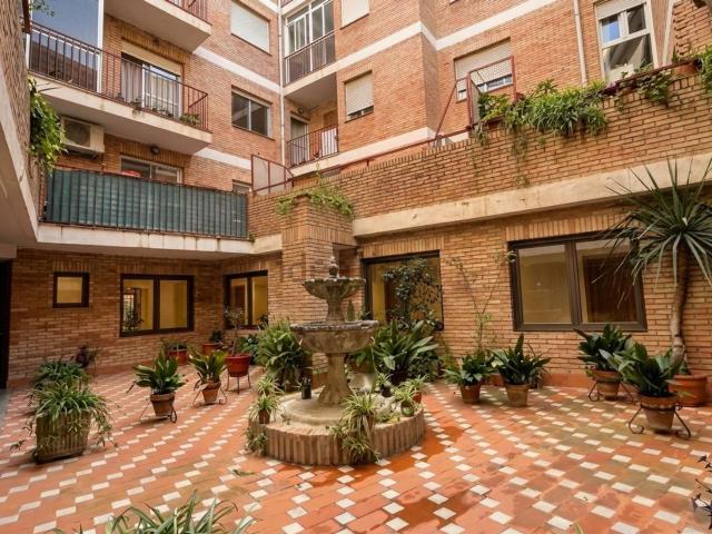 Piso, Granada