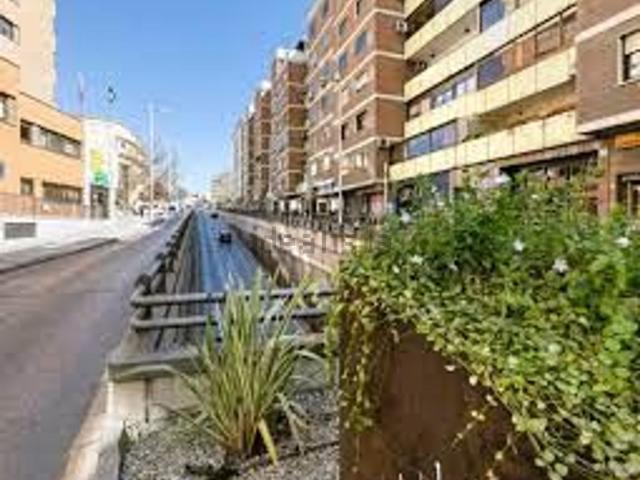 Piso, Granada