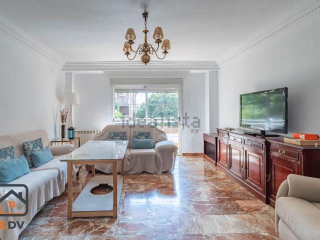 Piso, Granada