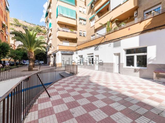 Piso, Granada