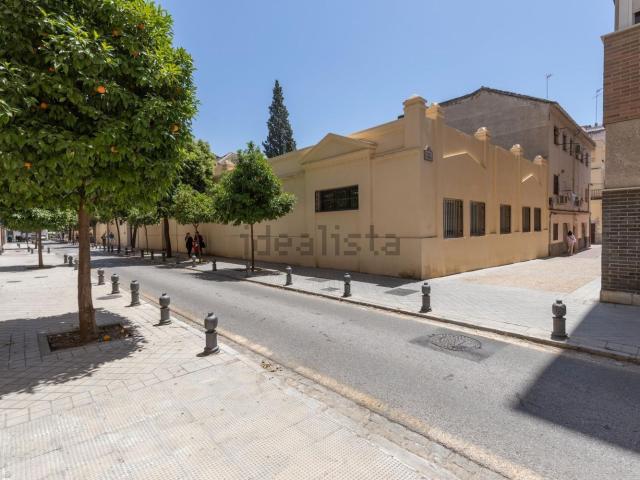Piso, Granada